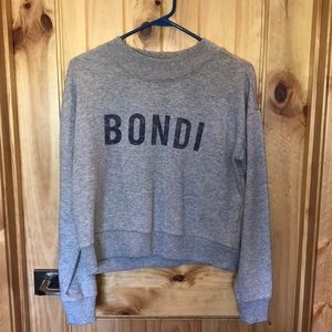 grey American Eagle crewneck